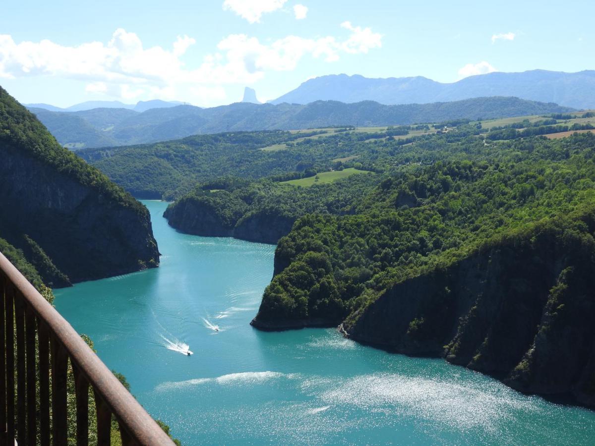 Au Clair Matin ,la Mure, Les Passerelles Monteynard *